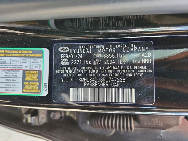 2024 HYUNDAI ELANTRA SEL w/ Convenience Pkg