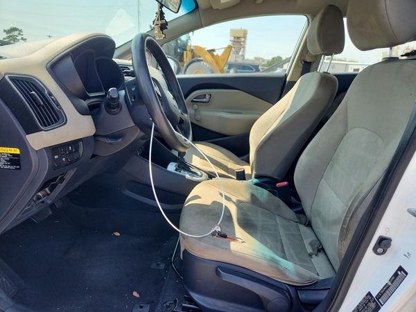 2016 KIA RIO LX A/T