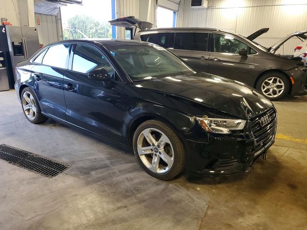 2017 AUDI A3 quattro Premium