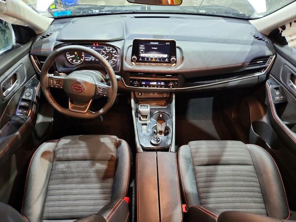 2025 NISSAN ROGUE SV