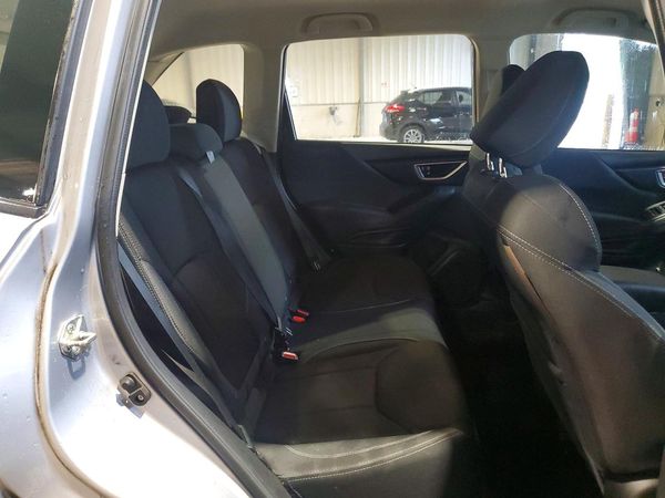 2021 SUBARU FORESTER