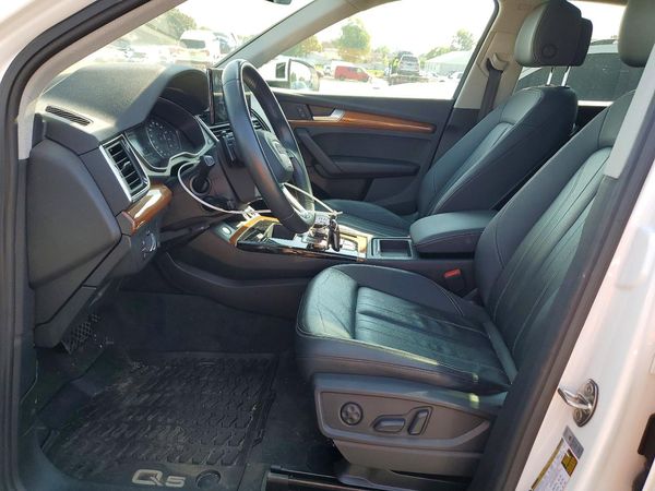 2022 AUDI Q5 S Line quattro Premium