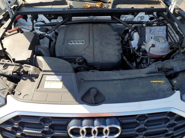 2022 AUDI Q5 S Line quattro Premium