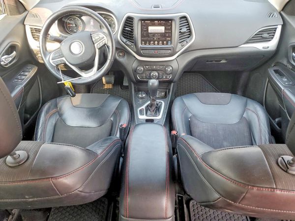 2015 JEEP CHEROKEE TRAILHAWK 4X4
