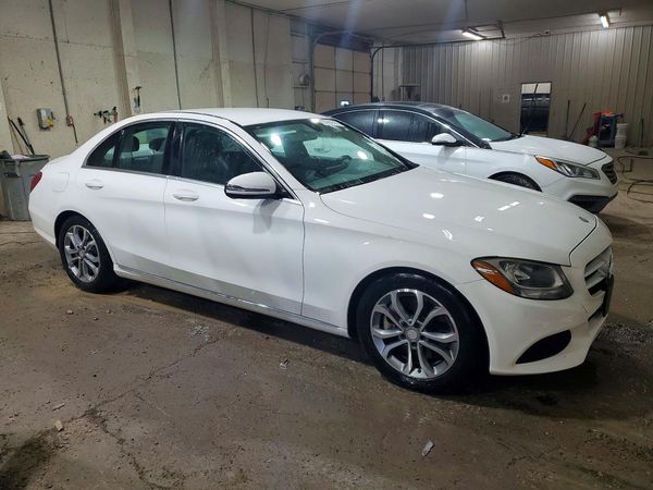 2016 MERCEDES-BENZ C C300