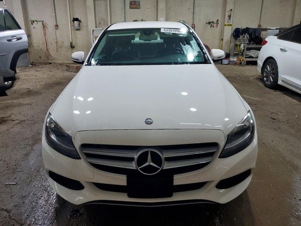 2016 MERCEDES-BENZ C C300
