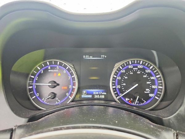 2015 INFINITI Q50