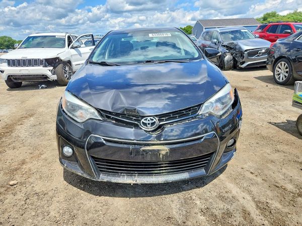 2016 TOYOTA COROLLA