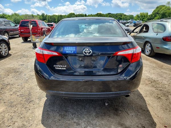2016 TOYOTA COROLLA