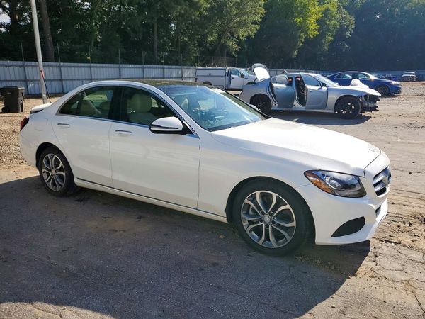 2018 MERCEDES-BENZ C C300