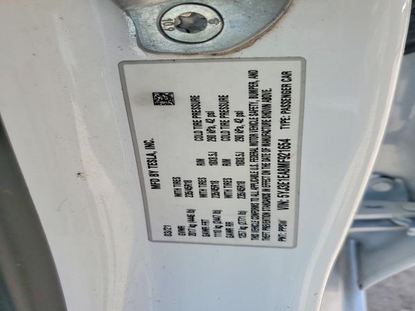 2021 TESLA MODEL 3