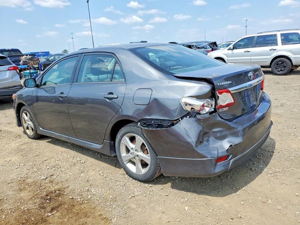 2013 TOYOTA COROLLA