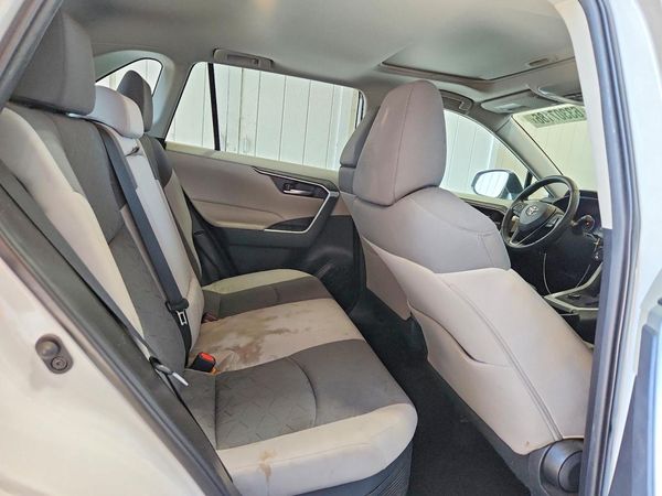 2021 TOYOTA RAV4 XLE HV