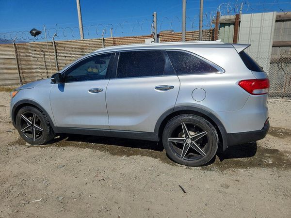 2016 KIA SORENTO