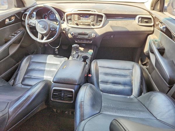 2016 KIA SORENTO