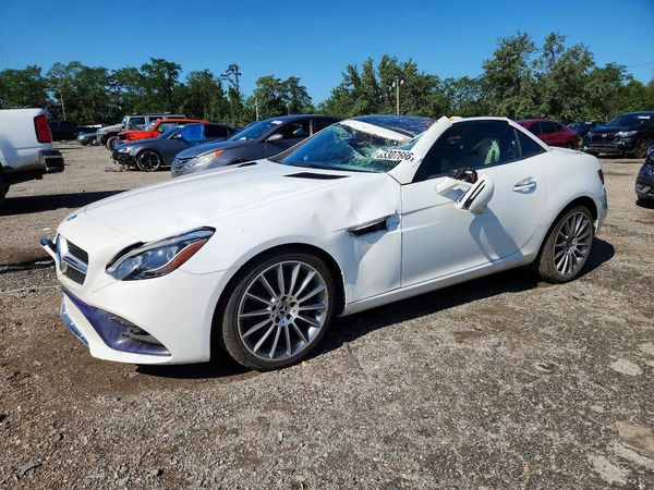2018 MERCEDES-BENZ SLC