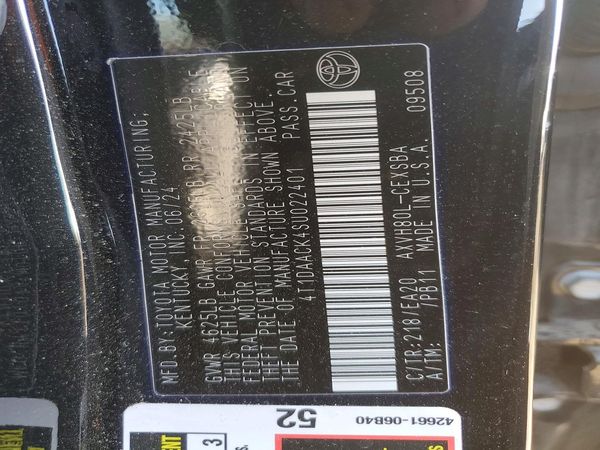 2025 TOYOTA CAMRY
