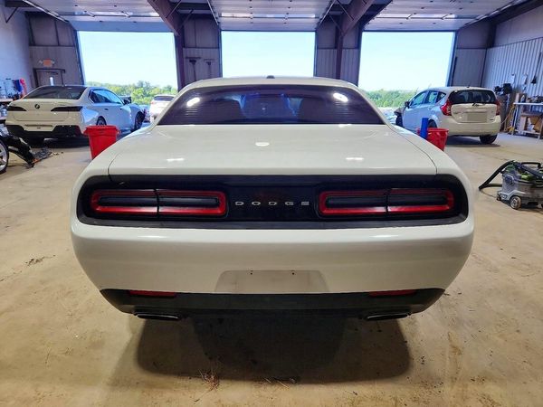 2015 DODGE CHALLENGER