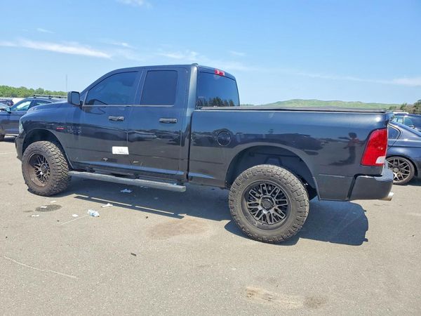 2016 RAM 1500 ST