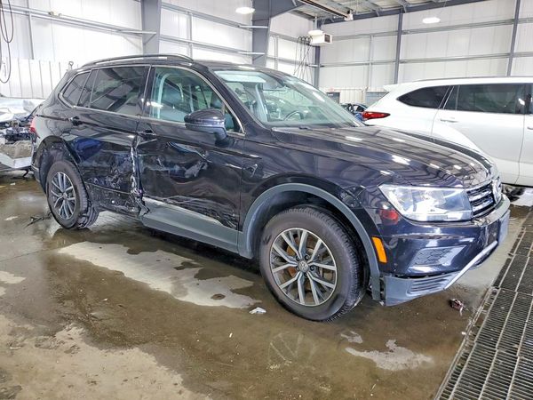 2020 VOLKSWAGEN TIGUAN 4Motion SE, 4Motion SEL — Passenger 3/4