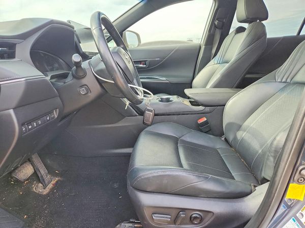 2021 TOYOTA VENZA