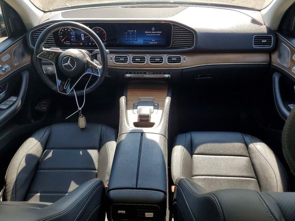 2024 MERCEDES-BENZ GLE