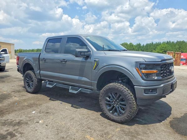 2025 FORD F150