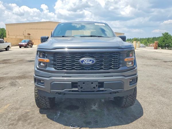 2025 FORD F150