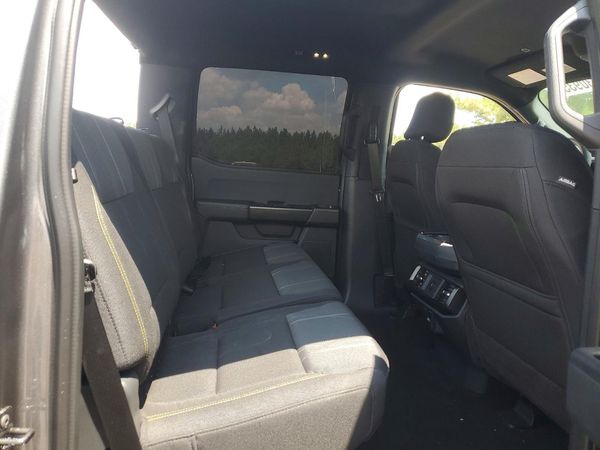 2025 FORD F150