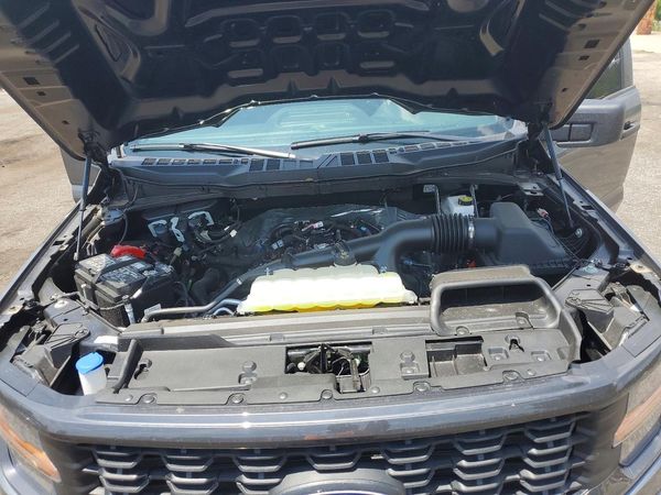 2025 FORD F150