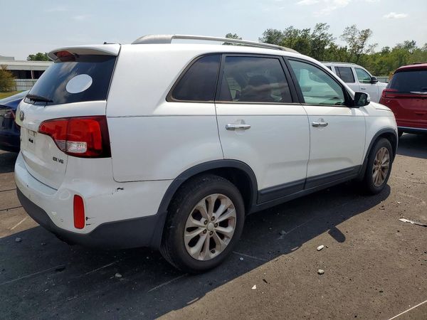 2015 KIA SORENTO GLS