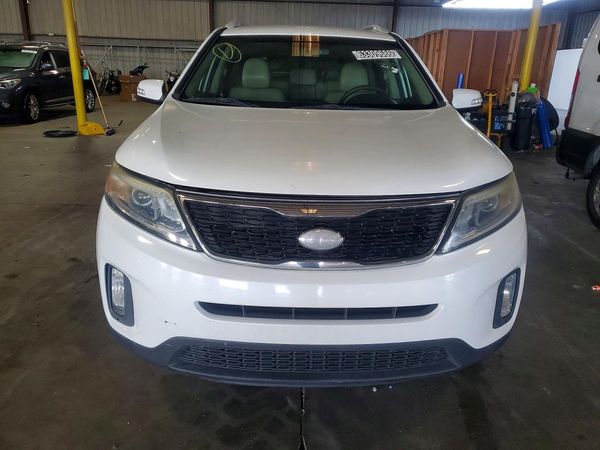 2015 KIA SORENTO GLS