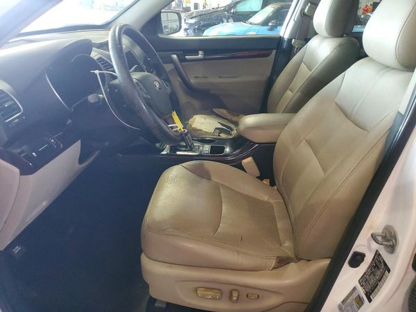 2015 KIA SORENTO GLS