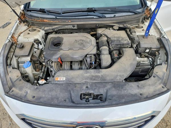 2017 HYUNDAI SONATA SE, Eco