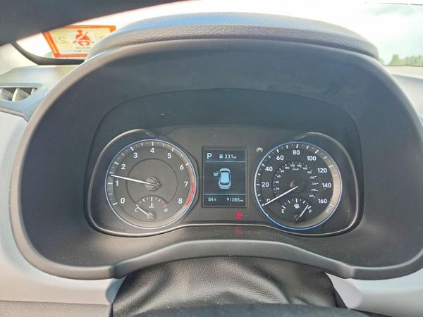2021 HYUNDAI KONA