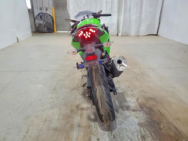 2025 KAWASAKI EX500