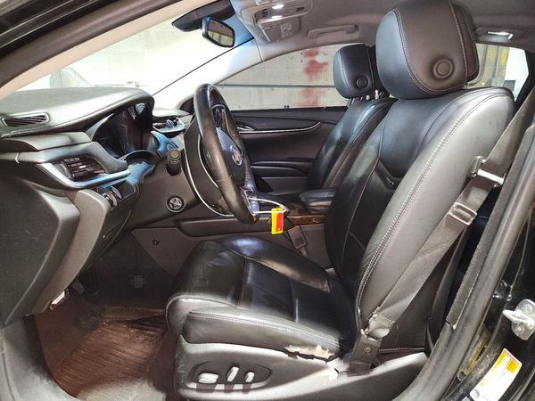 2013 CADILLAC XTS Base