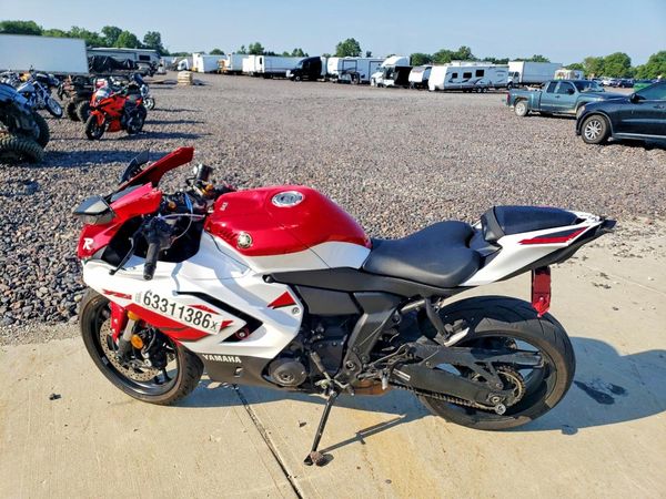 2026 YAMAHA YZF690 S