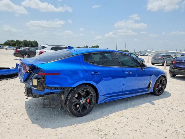 2020 KIA STINGER GT