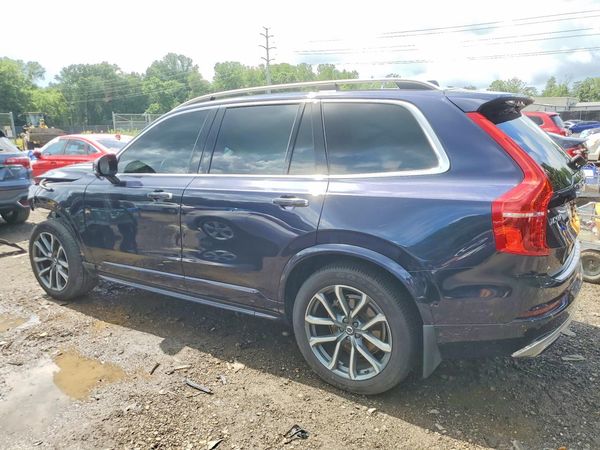 2019 VOLVO XC90 Momentum — DSRA