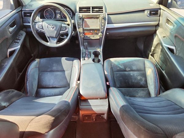 2015 TOYOTA CAMRY
