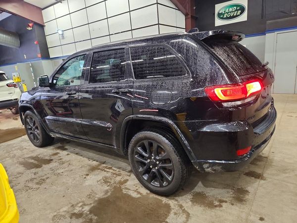 2018 JEEP GRAND CHEROKEE Laredo
