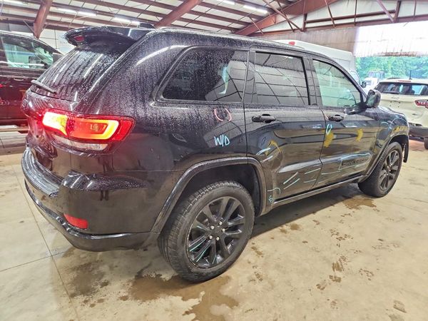 2018 JEEP GRAND CHEROKEE Laredo