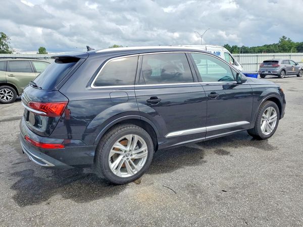 2020 AUDI Q7 quattro Premium Plus