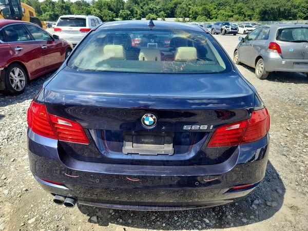2016 BMW 528