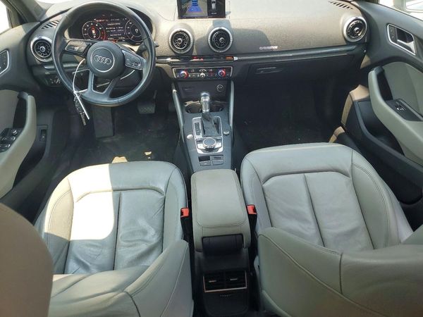 2017 AUDI A3 e-tron Premium Plus