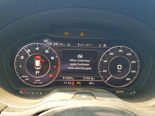 2017 AUDI A3 e-tron Premium Plus
