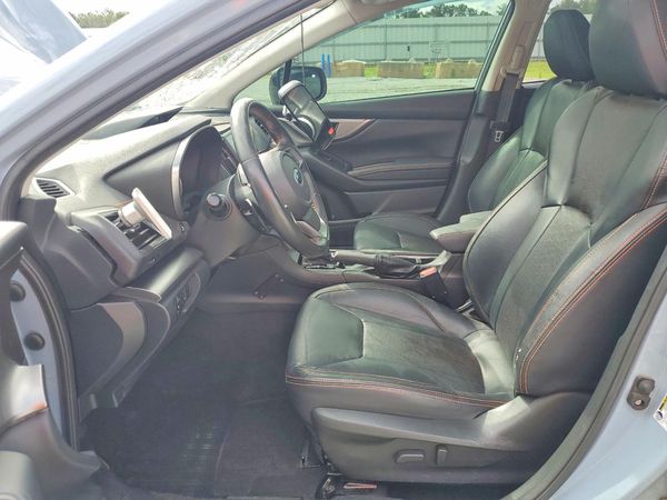 2022 SUBARU CROSSTREK Limited — DENT