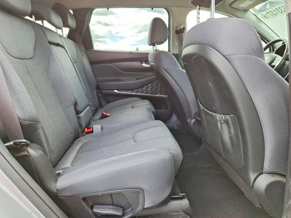 2019 HYUNDAI SANTA FE SEL, SEL Plus