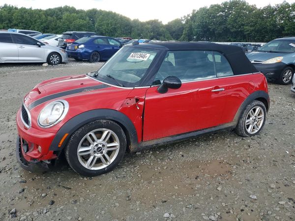 2015 MINI COOPER